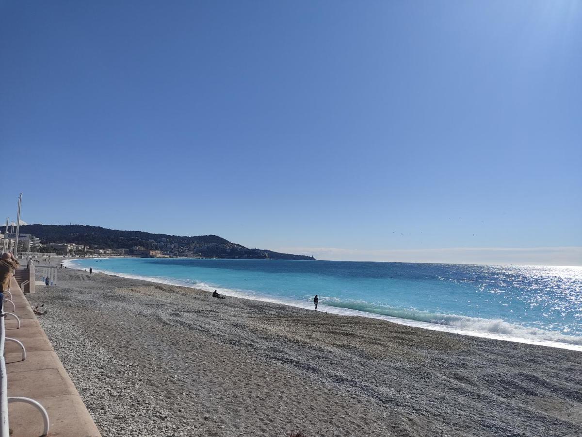 Garden Level Nearby Beach ニース エクステリア 写真